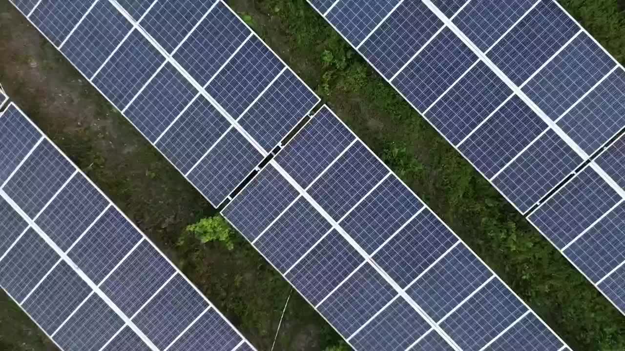 Batari Energy — Solar Panel Installation