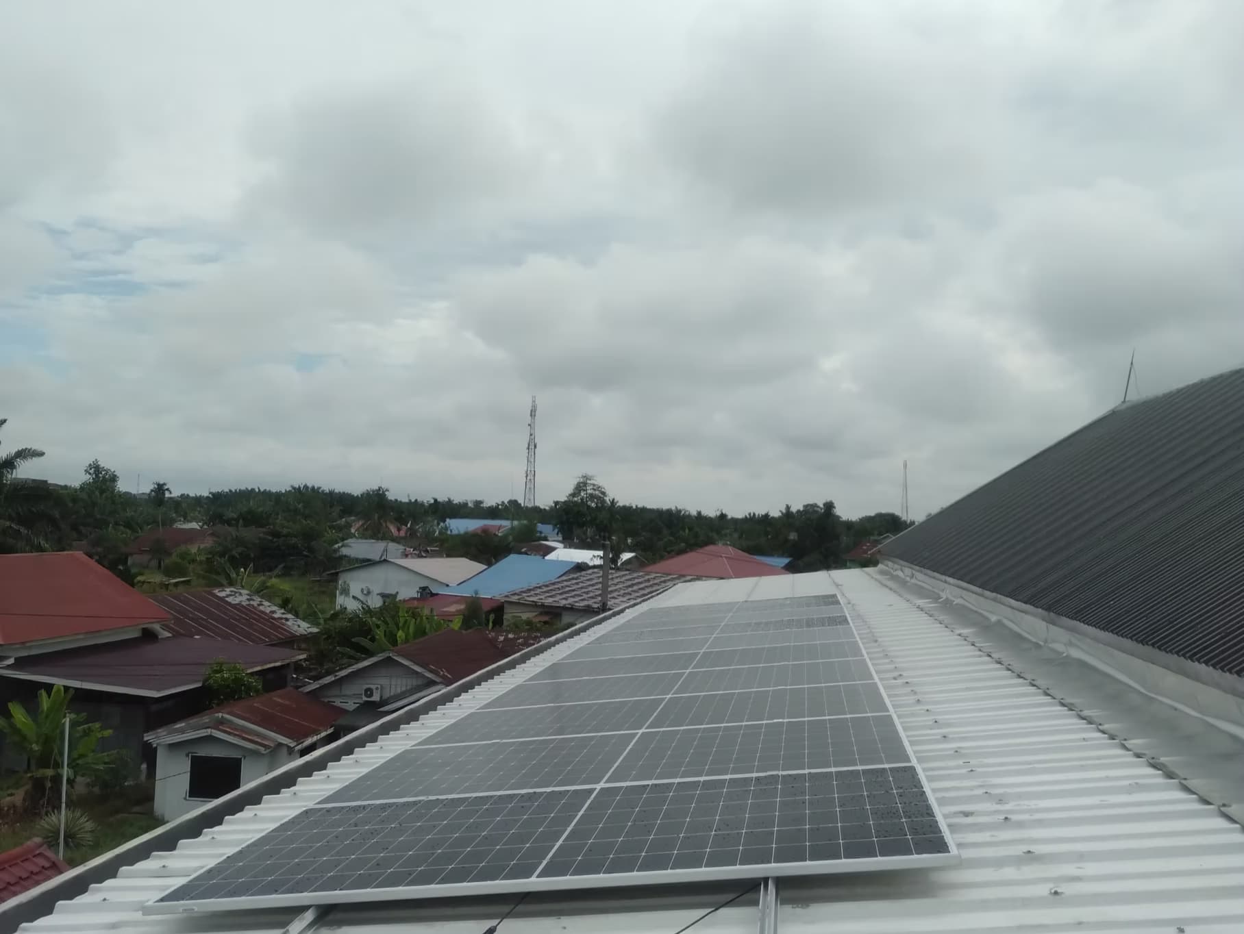 Panel Surya Batari Energy: Solusi Hemat Energi di Dumai
